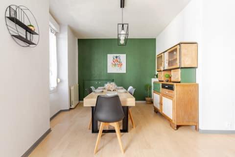 Maison De Ville Avec Garage Et Terrasse Lourdes Eksteriør billede